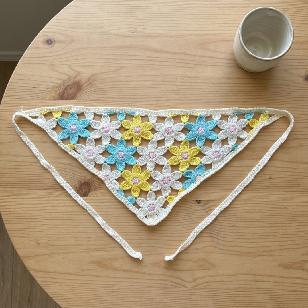 Renkli Papatya Desenli Örgü Bandana-B006