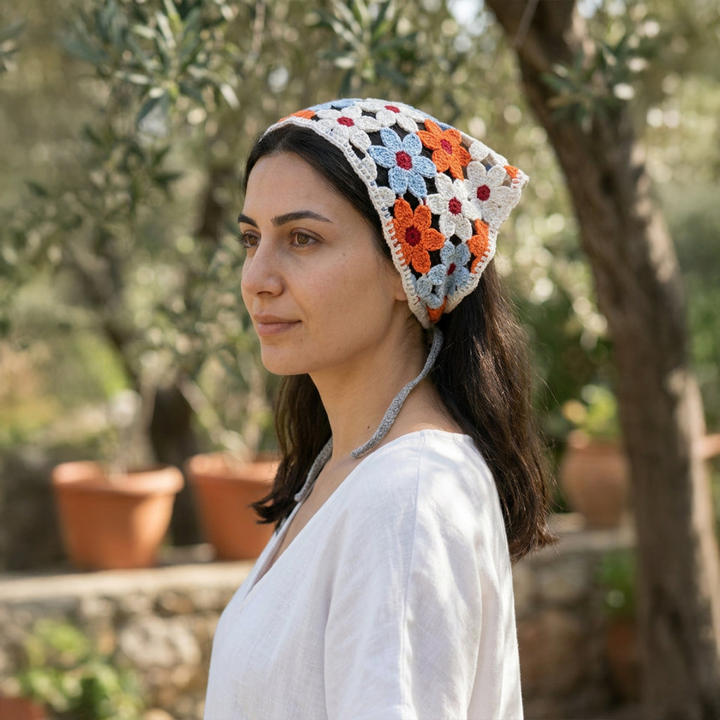 Renkli Papatya Desenli Örgü Bandana