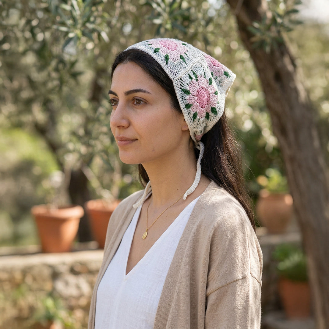 Dairesel Çiçek Desenli Örgü Bandana | Vintage Tarz - B016