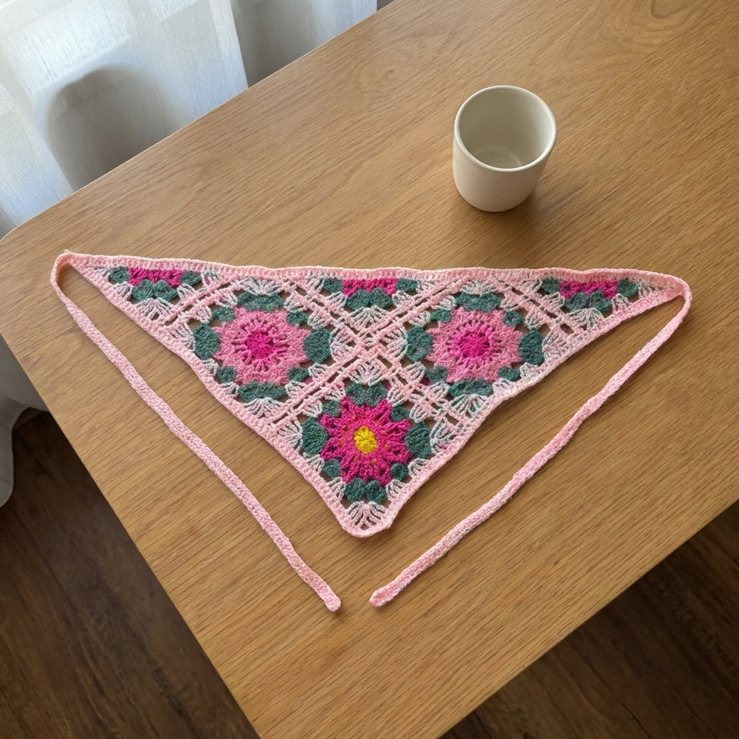 Çiçek Desenli Örgü Bandana-B015