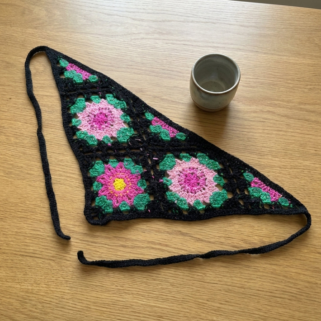 Çiçek Desenli Örgü Bandana-B015