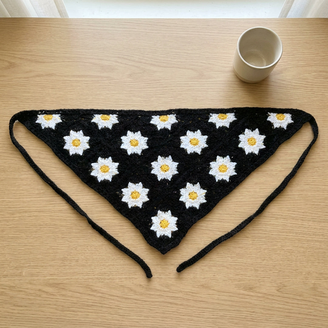 Papatya Desenli Örgü Bandana | Granny Square