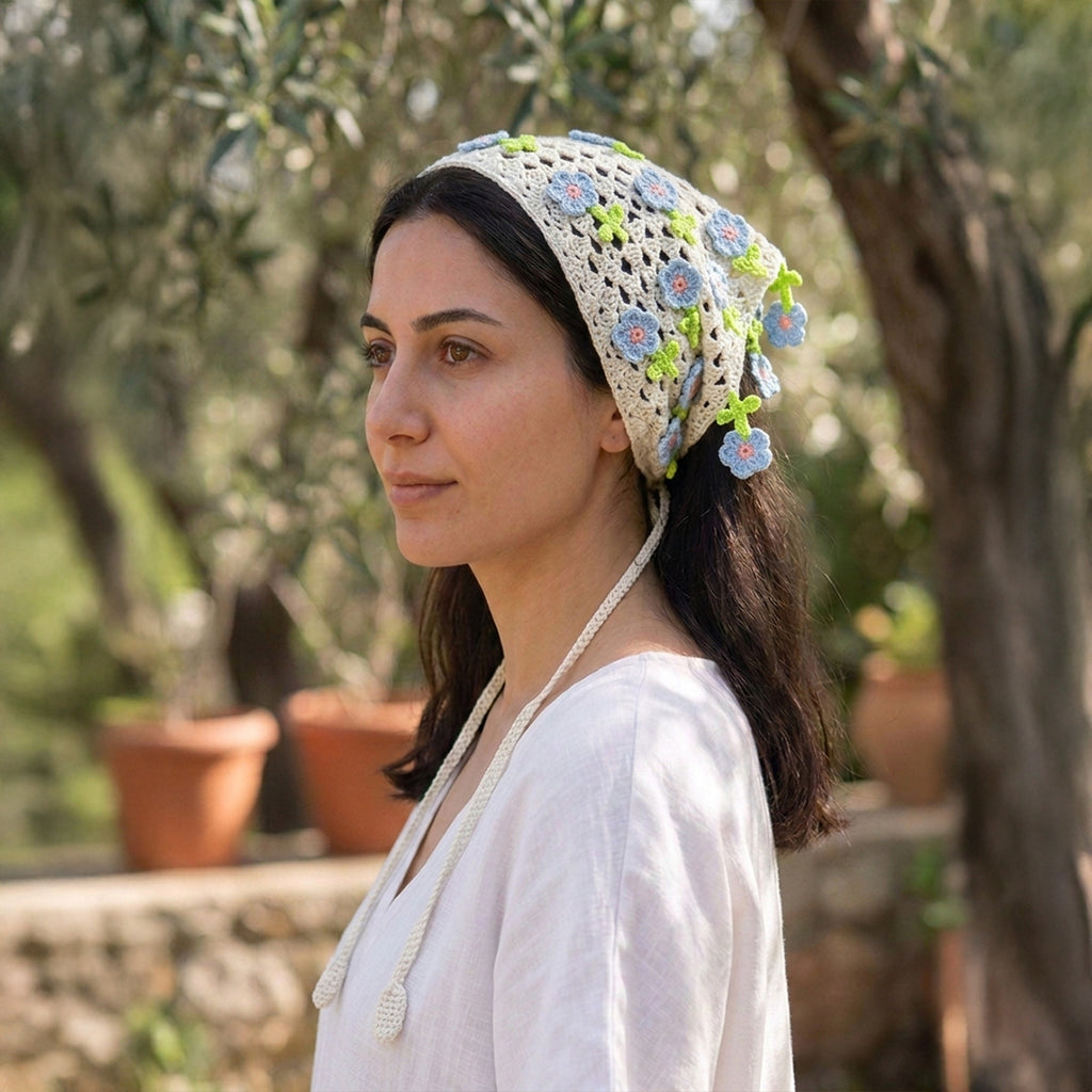 Çiçekli Saçaklı Örgü Bandana